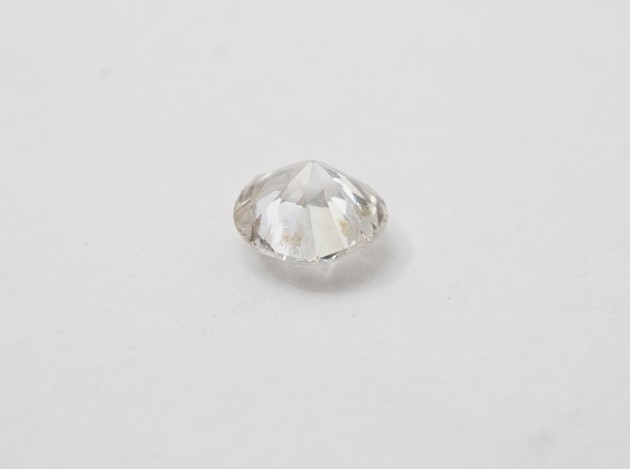 A loose diamond